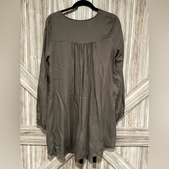 NWT Tobi  Raina Lace Up Shift Dress - Picture 5 of 6